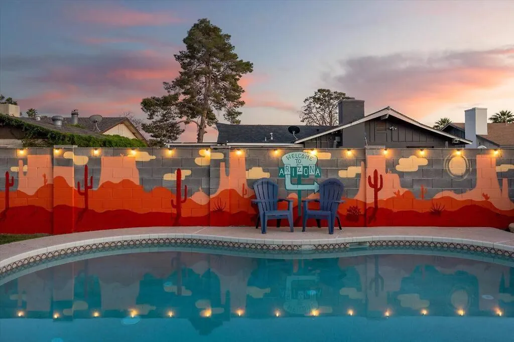 Phoenix Getaway, Poolside Oasis, & Tesla Charger