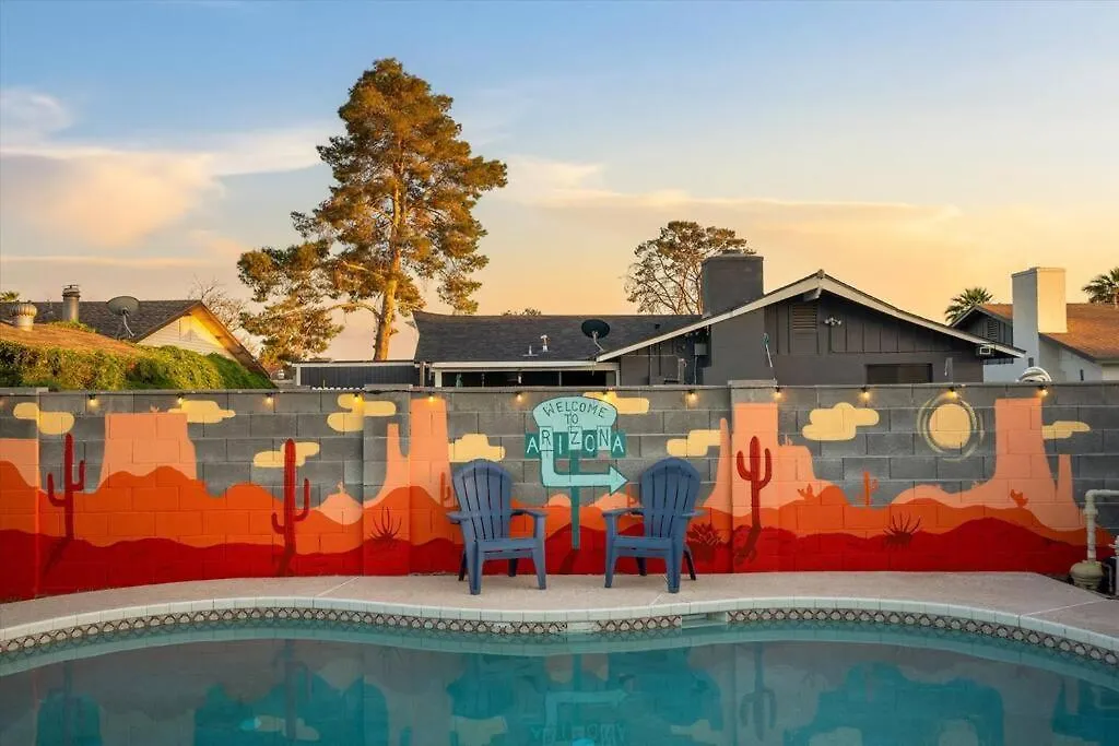 Phoenix Getaway, Poolside Oasis, & Tesla Charger